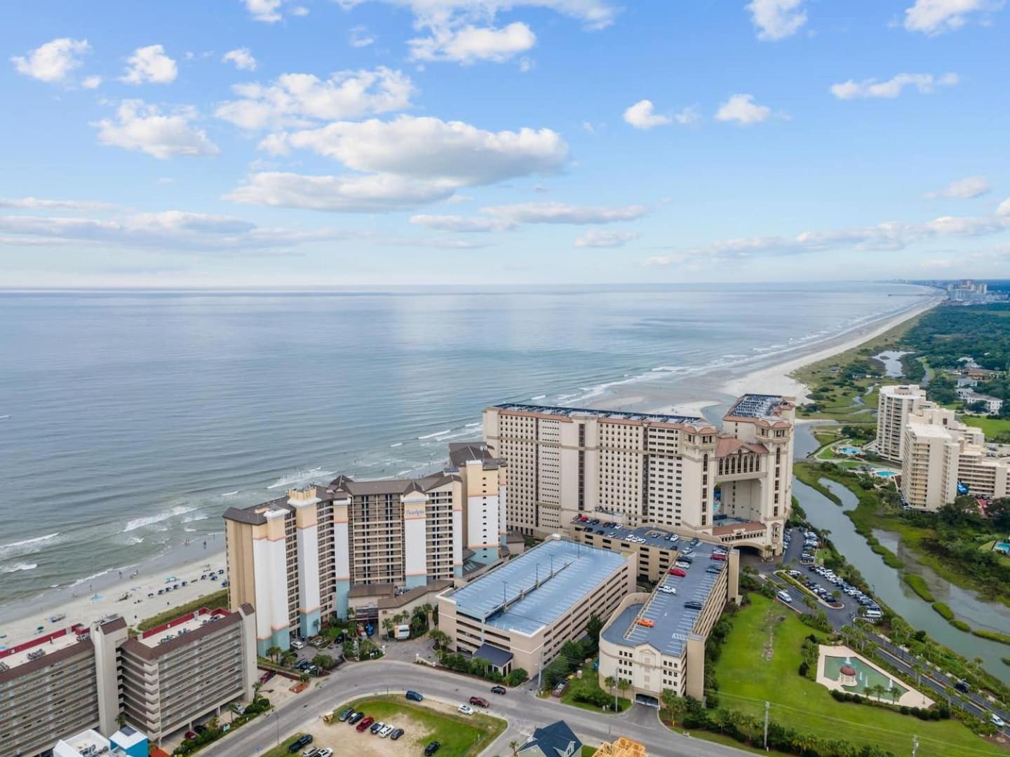 Luxury Ocean Front By Barefoot Landing Lejlighed Myrtle Beach Eksteriør billede